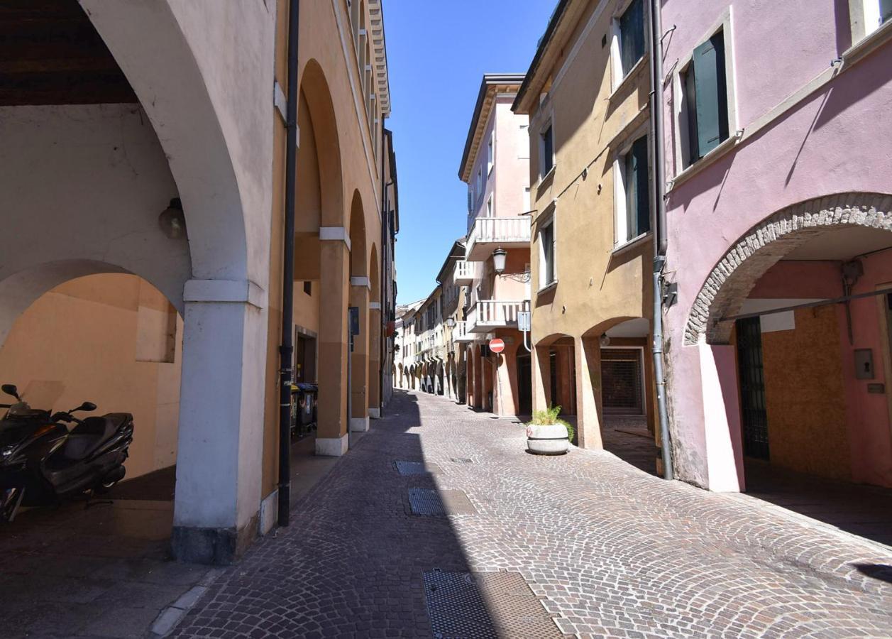 Luxury Battisti Apartment Padova Exterior photo