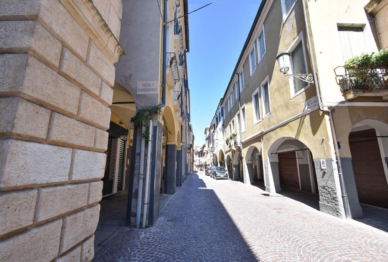 Luxury Battisti Apartment Padova Exterior photo